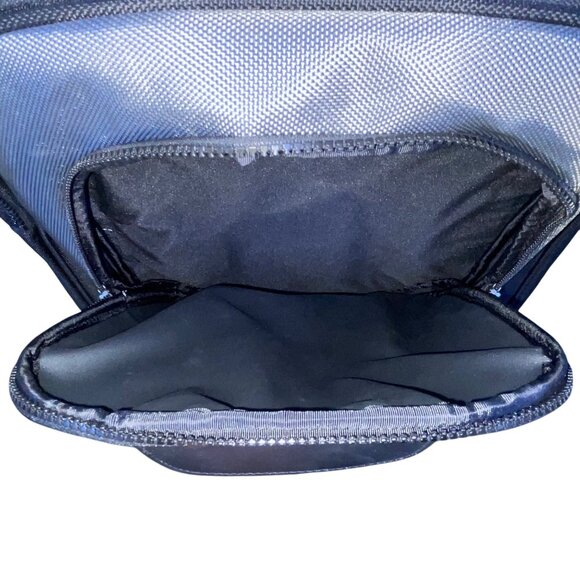 Scubapro Unisex Black/Grey Telescopic Handle DiveN Roll Travel Bag Size Large - Picture 8 of 14